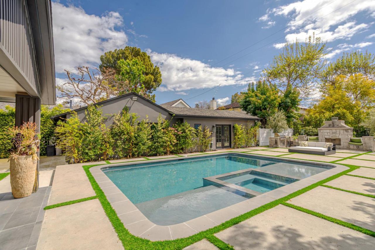Modern Luxury House Pool Enormous Yard Casa vacanze